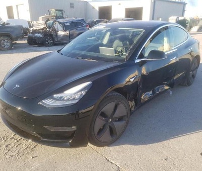 TESLA MODEL 3 2019