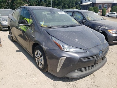 TOYOTA PRIUS 2019
