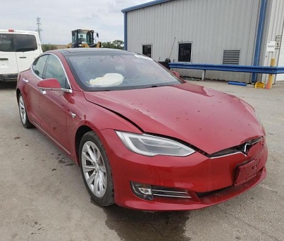 TESLA MODEL S 2017